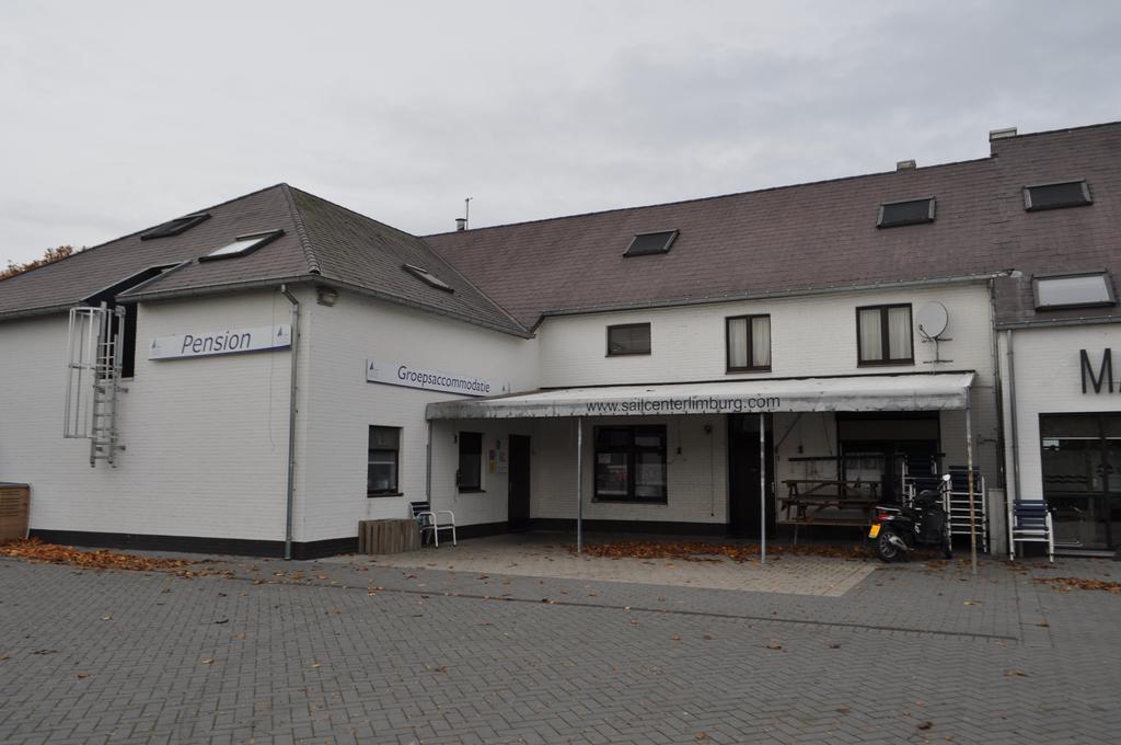 Sailcenter Limburg Kinrooi Exterior photo